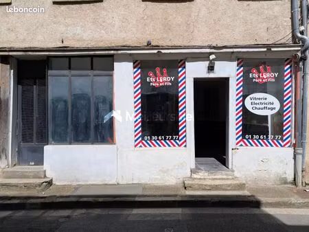 local commercial 44 m²