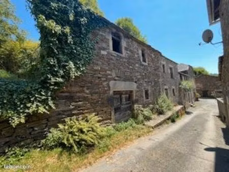 vends maison avec dépendance
