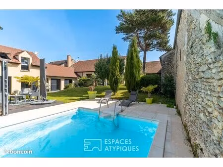 maison 7 pièces 250 m²
