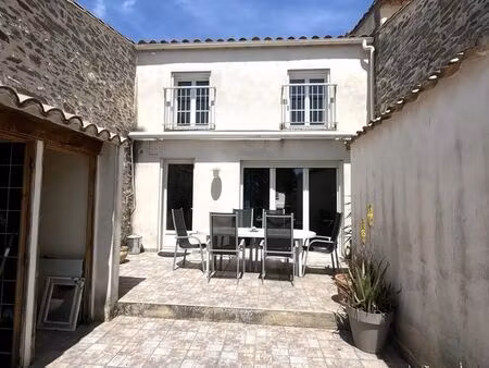 maison 5 pièces 135 m²