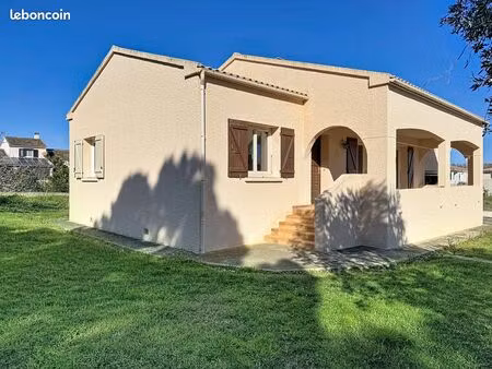 propriété 3 pièces 98 m²