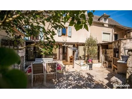 maison 5 pièces 90 m²
