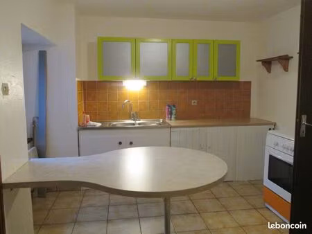 t3 1er étage avec garage