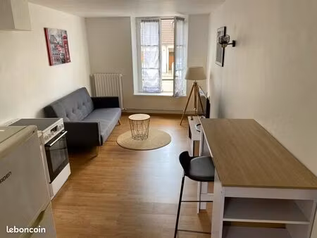 location appartement entièrement meublé