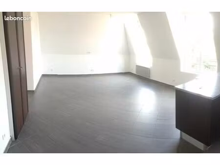 appartement 3 pièces 58 m²