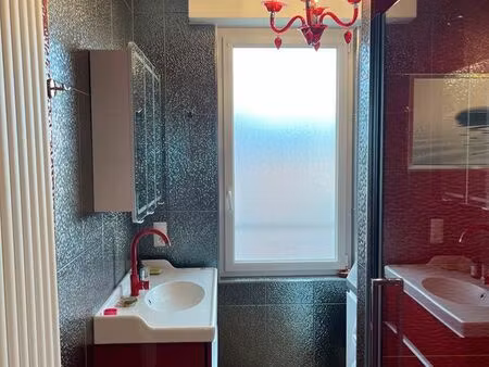 appt t4 rénové avec balcon-lumineux et traversant–aucun travaux-à la tête du bouchon de ch