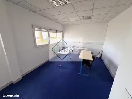 bureaux 80 m²