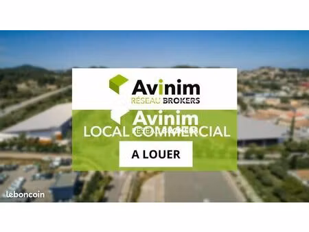 local 97 m² petit-bourg