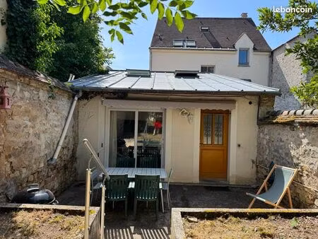 maison avec terrasse et vue jardin - fontainebleau