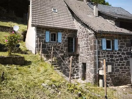 a louer petite maison vallée de la jordanne