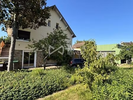 propriété 7 pièces 185 m²