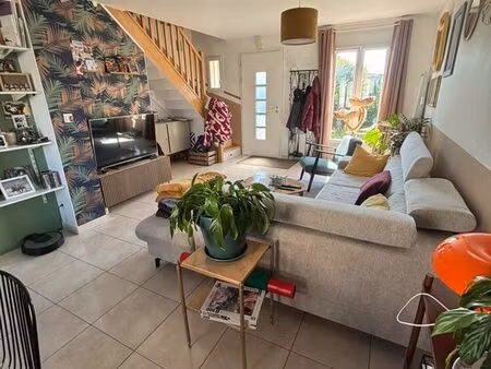maison familiale lumineuse avec jardin – prête à vivre