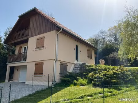 maison 5 pièces 140m2