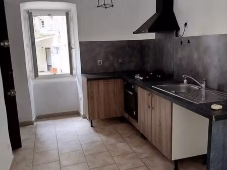 t3 65m²
