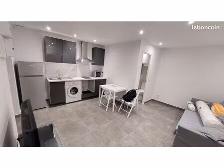 studio meublé 23m2
