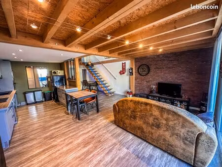duplex type loft 124m² 6 pièces