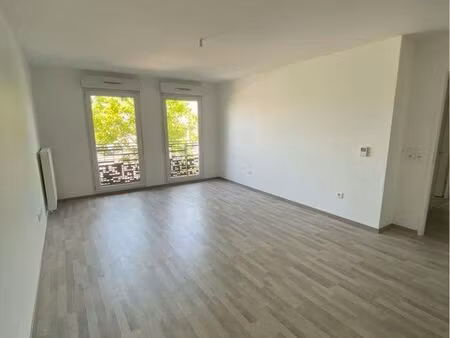 appartement t3 de 62 2 m² avec balcon – lagny‑sur‑marne (77400)