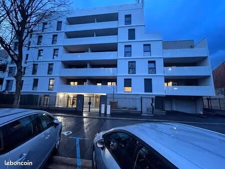 location studio lognes 35m2