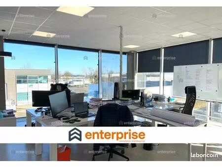 bureaux 118 m²