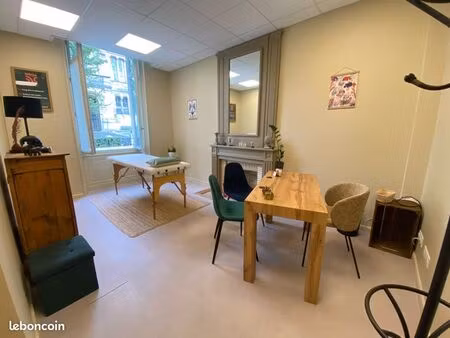 bureau calme en plein cœur de ville