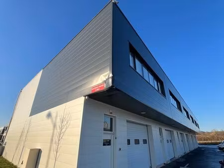 local d’activité avec bureaux