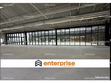 bureau 520 m²