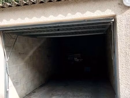 box - 18 m2