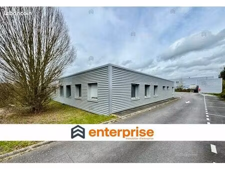 local d'activité 500 m²