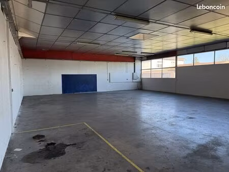 local 435 m² soyaux