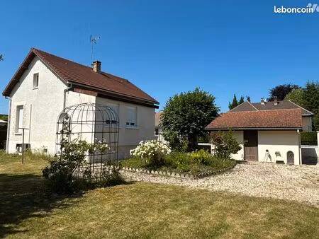 pavillon 5 pièces 85 m²