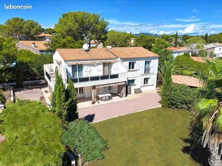 exclusif boulouris-sur-mer (saint-raphaël) – exclusif - villa 155m² sur terrain plat 950m²