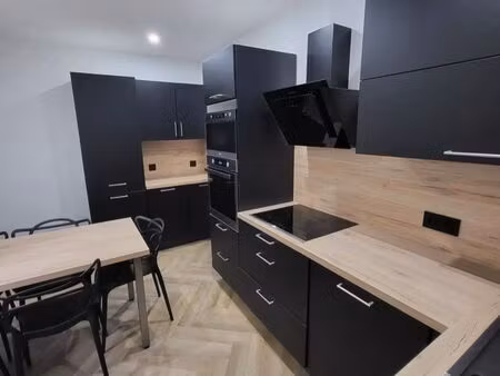 maison de village 2 chambre