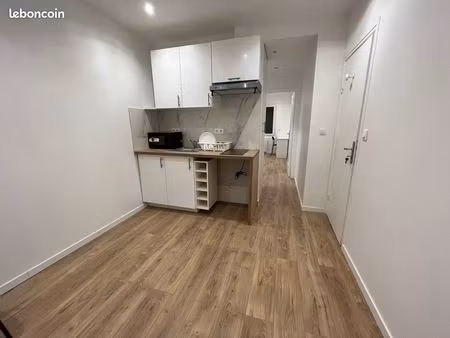 f2 dans une maison a villebon sur yvette