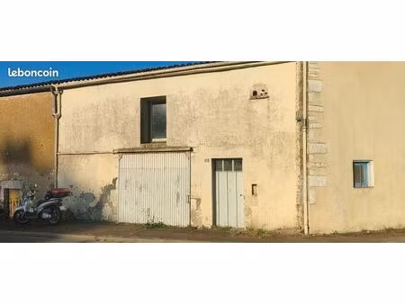 garage avec grenier