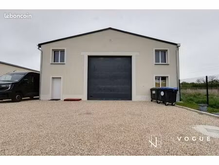 local 210 m² villiers-saint-frédéric