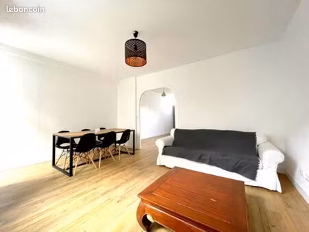 maison de ville 88 m2 - 2 chambres et extérieur