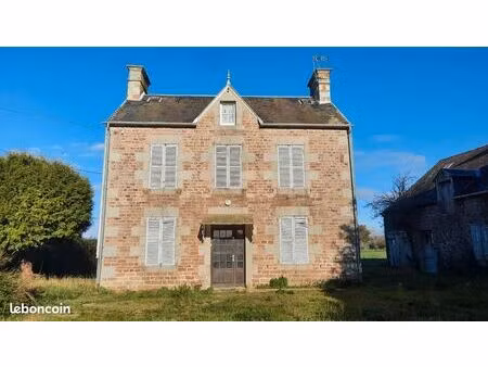 maison en pierre