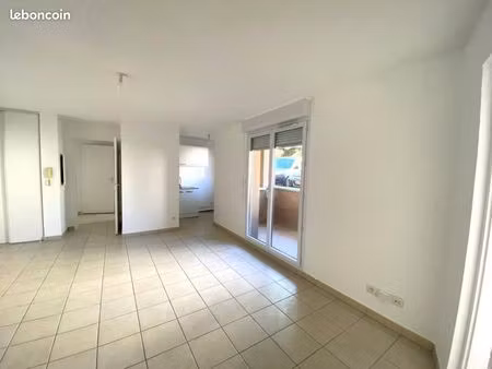 appartement 2 pièces 54 m²