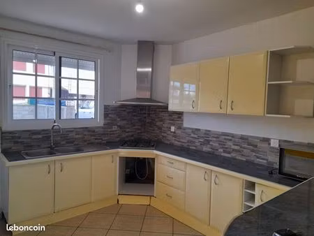 appartement t3 le moule