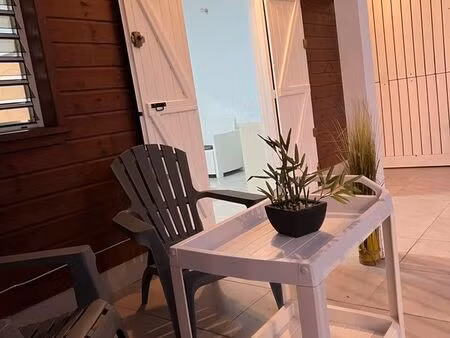 bel appartement meublé à louer à port louis