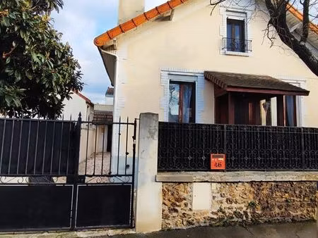 pavillon 5 pièces 80 m²