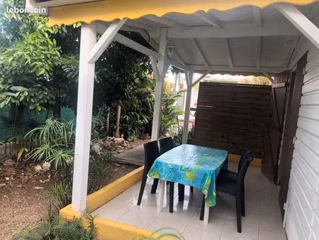 maison meublée 2 à 4 personnes dans le bourg de sainte anne
