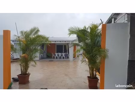 villa f4 standing meublée et équipé