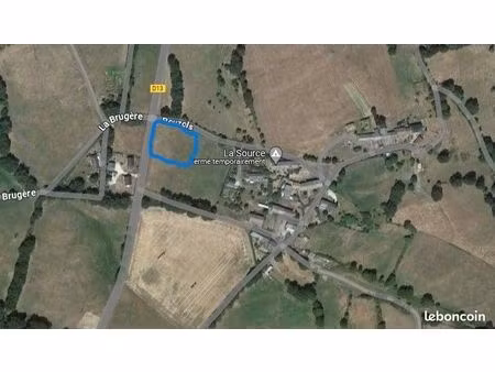 terrain constructible 2465m²