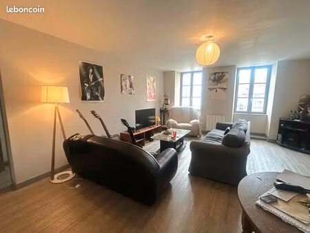 appartement 3 pièces 82 m²