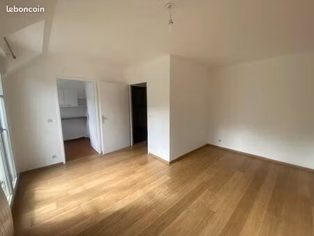 studio 1 pièce 29 m²