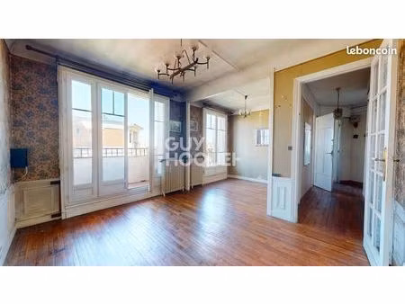 appartement 3 pièces 49 m²