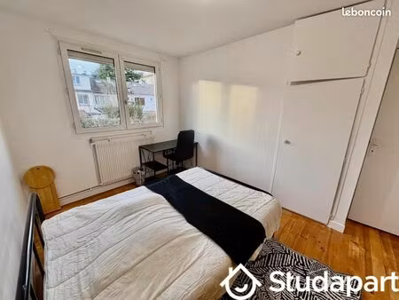 chambre 1 pièce 10 m²