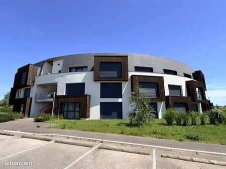 studio 1 pièce 23 m²