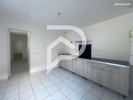 appartement 1 pièce 33 m²